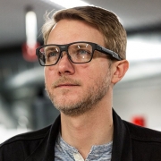 عینک هوشمند اینتل؛ نگاه کاربردی و مفید