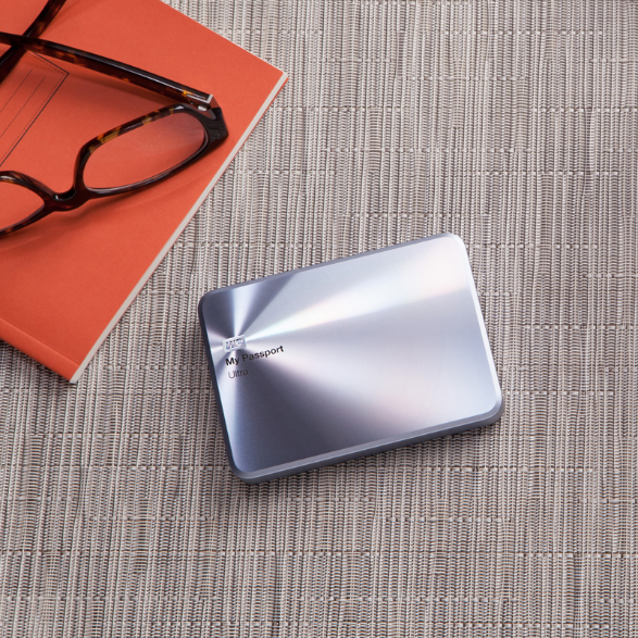 هارددیسک اکسترنال وسترن دیجیتال مدل My Passport Ultra Metal Edition