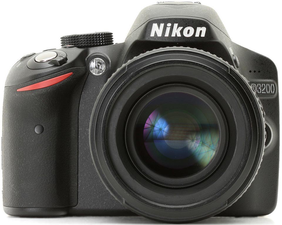 دوربین دیجیتال نیکون مدل D3200 18-105mm VR