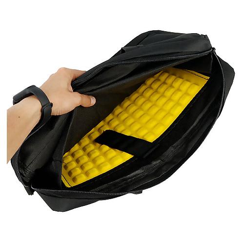 Pierre Cardin code 900 Shoulder Bag