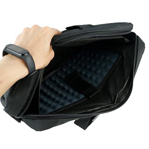 Pierre Cardin code 181 Shoulder Bag