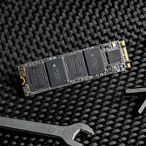 اس اس دی اینترنال لون JM-600 M.2 ظرفیت 256 گیگابایت Leven JM-600 M.2 2280 SSD 256GB