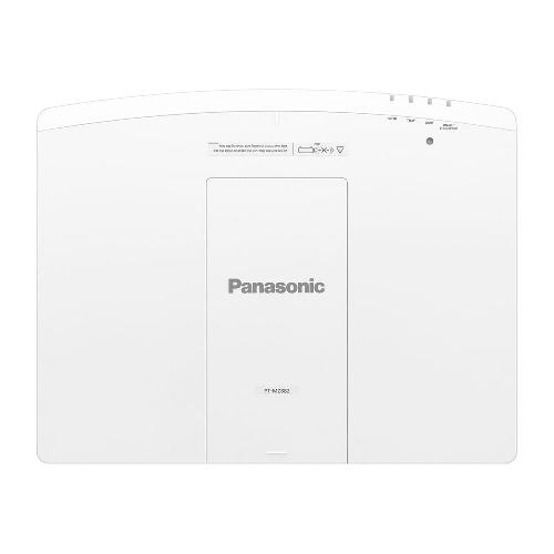 PANASONIC PT-MZ782 projector