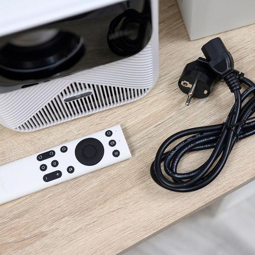 Wanbo Mozart 1 projector