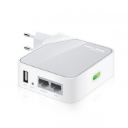 روتر جیبی وای فای - اکسس پوینت - TV Adapter - رپیتر تیپی لینک مدل TL-WR710N TP-LINK TL-WR710N Wi-Fi Pocket Router/AP/TV Adapter/Repeater