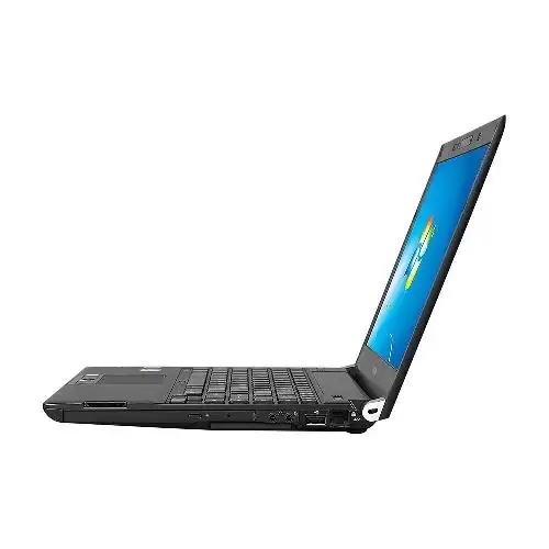 لپ تاپ دست دوم توشیبا R700 گرافیک اینتل HD TOSHIBA R700 core i5 1TH/Ram 4GB/500GB/intel HD/Laptop used